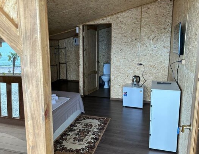 Номер в двухэтажном коттедже 2-местный - Коттеджный комплекс «Эльман» Сухум