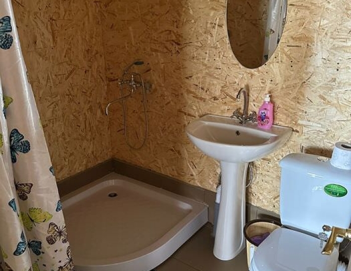 Номер в двухэтажном коттедже 2-местный - Коттеджный комплекс «Эльман» Сухум